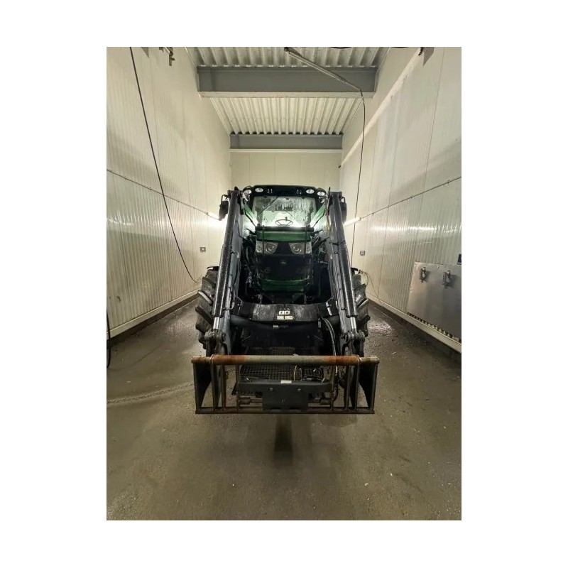John Deere 6115R John Deere 6115R