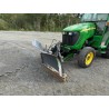 John Deere 3120