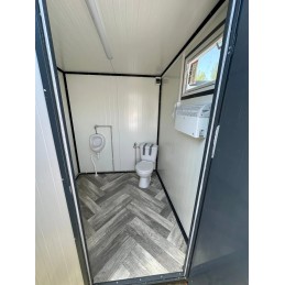 CONTENEDOR SANITARIO 2,00 x 2,00 M CON INODORO Y URINARIO