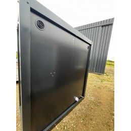 Contenedor sanitario WC + Ducha conectable