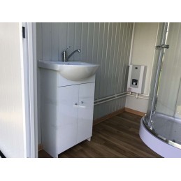 Contenedor sanitario + WC + ducha + cisterna