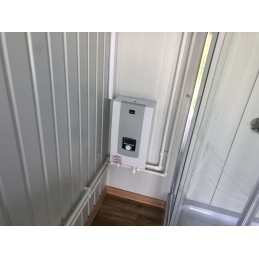 Contenedor sanitario + WC + ducha + cisterna