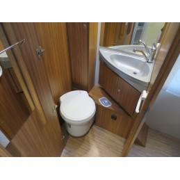 Carado T449 Queensbett Solar Markise+Vorzelt Automatik