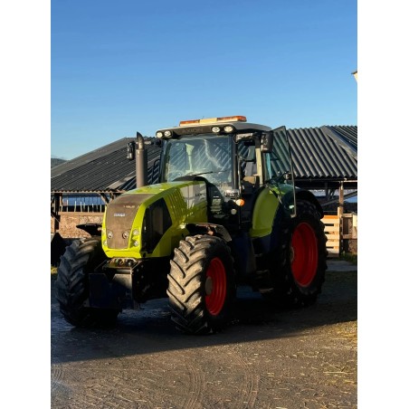 CLAAS Axion 830