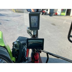 CLAAS Arion 420