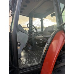 New Holland TS100 avec Trima 4.1P. Prise de force avant/hydraulique.