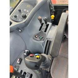 New Holland TS100 avec Trima 4.1P. Prise de force avant/hydraulique.