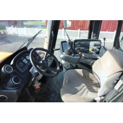 JCB 8660