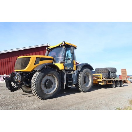 JCB 8660
