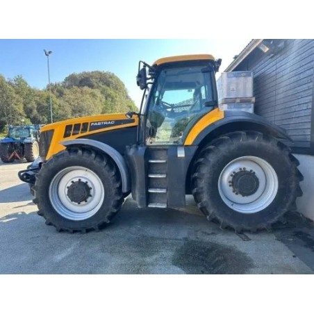 JCB FASTRAC 8310