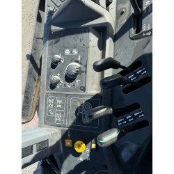 New Holland 8160