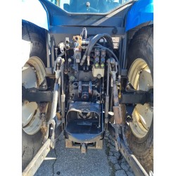 New Holland TS130A